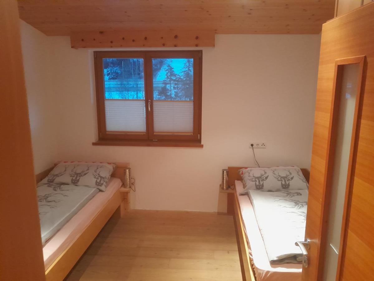 Haus Hotz Apart Talblick Grins Esterno foto