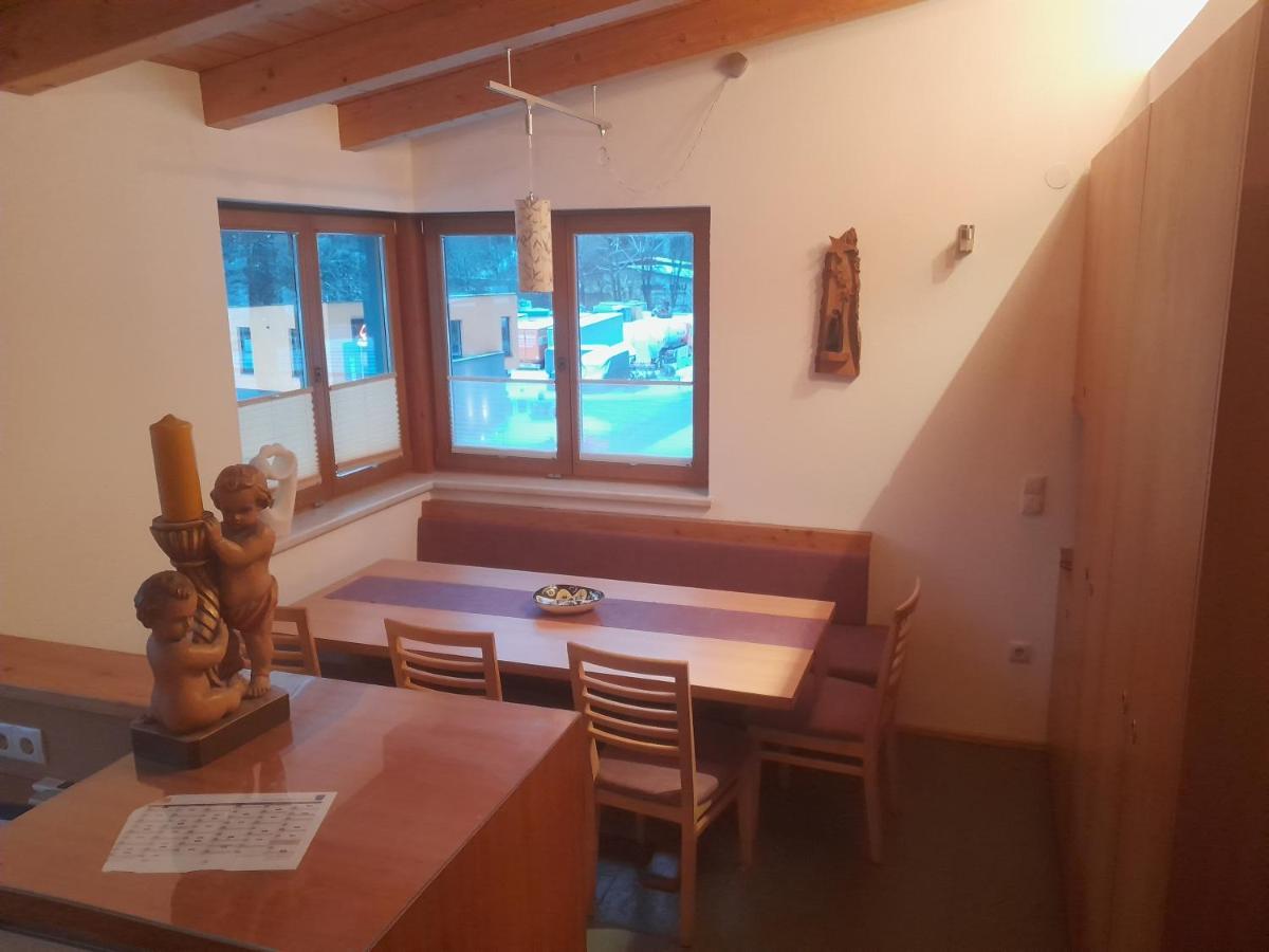 Haus Hotz Apart Talblick Grins Esterno foto