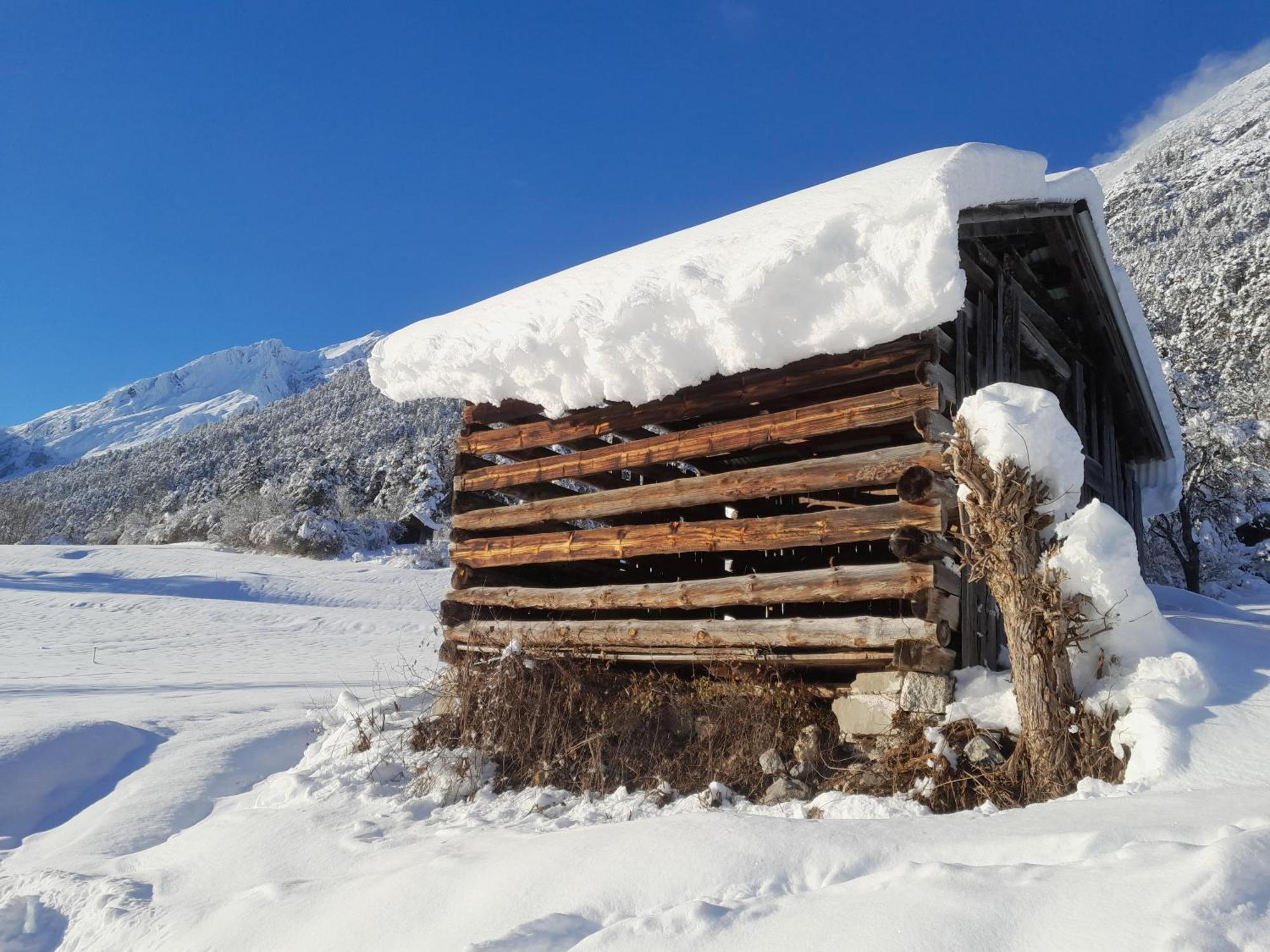 Haus Hotz Apart Talblick Grins Esterno foto